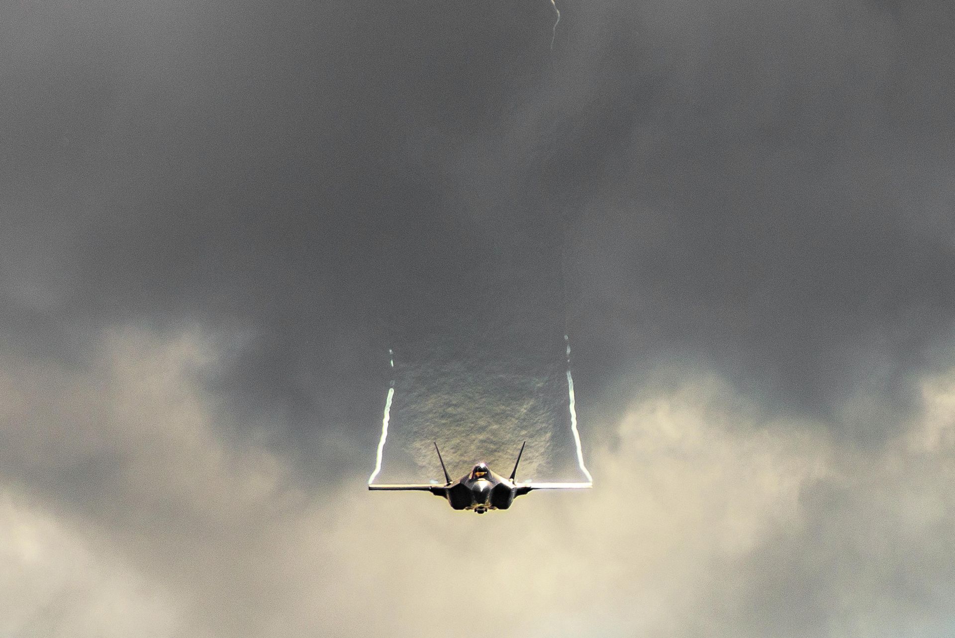 Истребитель ВВС США F-35A Lightning II Истребитель ВВС США F-35A Lightning II - РИА Новости, 1920, 29.03.2024