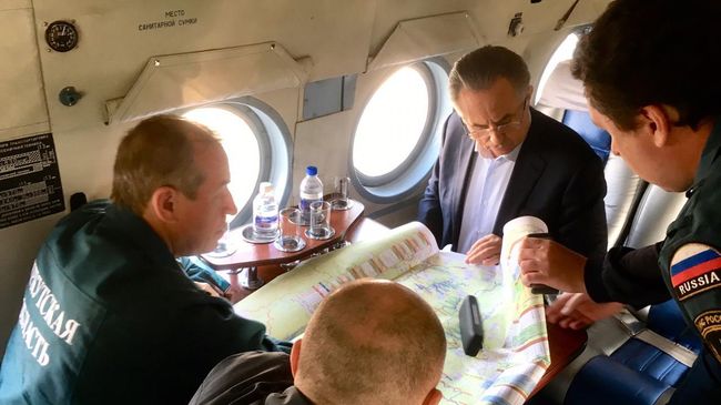 Вице-премьер РФ Виталий Мутко во время поездки в Иркутскую область Вице-премьер РФ Виталий Мутко во время поездки в Иркутскую область