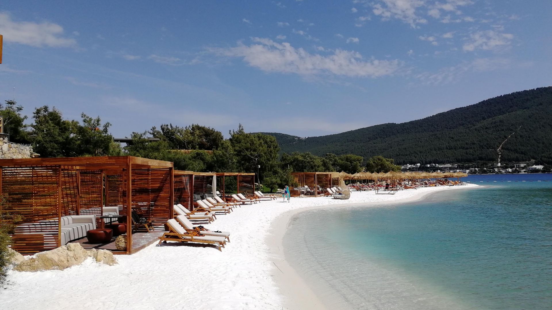 Вид на пляж отеля Lujo Bodrum Вид на пляж отеля Lujo Bodrum - РИА Новости, 1920, 21.07.2025