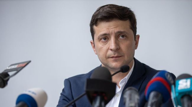 Президент Украины Владимир Зеленский на пресс-конференции в Ужгороде Президент Украины Владимир Зеленский на пресс-конференции в Ужгороде