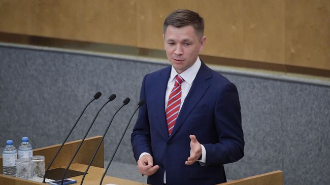 Министр цифрового развития, связи и массовых коммуникаций РФ Константин Носков выступает на парламентских слушаниях в Государственной Думе РФ. 8 июля 2019 Министр цифрового развития, связи и массовых коммуникаций РФ Константин Носков выступает на парламентских слушаниях в Государственной Думе РФ. 8 июля 2019