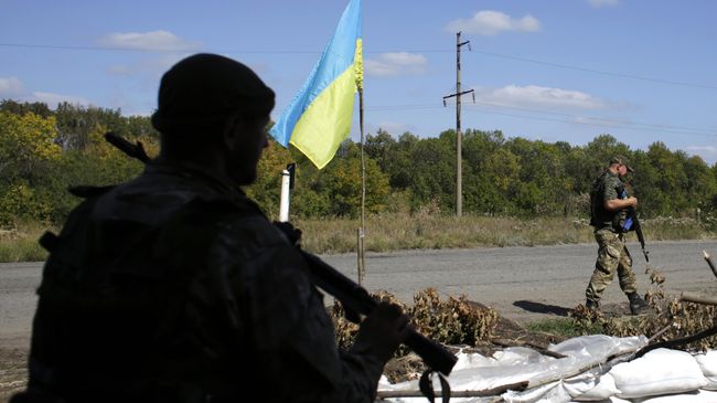 Украинские военные в Луганской области Украинские военные в Луганской области