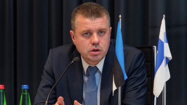 Министр иностранных дел Эстонии Урмас Рейнсалу Министр иностранных дел Эстонии Урмас Рейнсалу