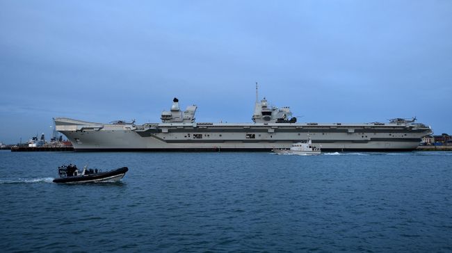 Британский авианосец Королева Елизавета Британский авианосец Королева Елизавета