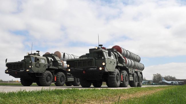 Зенитные ракетные комплексы C-400 Зенитные ракетные комплексы C-400