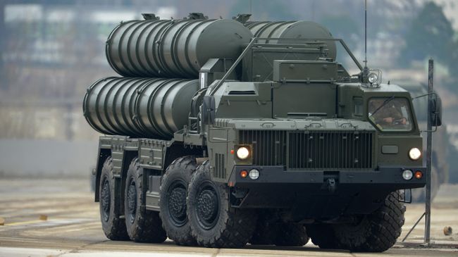 Зенитный ракетный комплекс С-400 Зенитный ракетный комплекс С-400