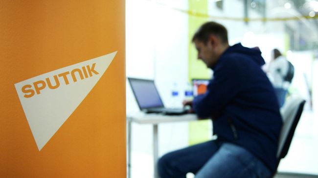 Логотип международного информационного агентства и радио Sputnik Логотип международного информационного агентства и радио Sputnik