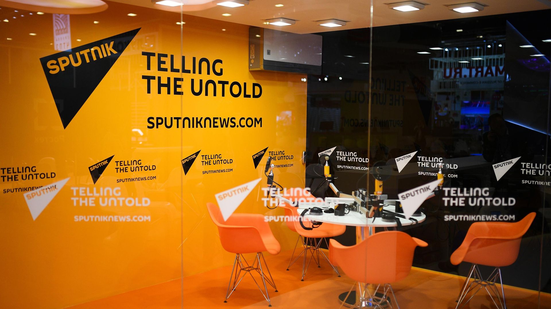 Студия радио Sputnik Студия радио Sputnik - РИА Новости, 1920, 25.01.2021