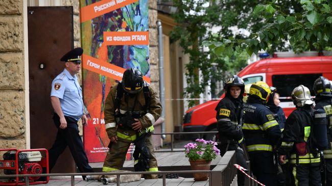 Пожар в Российском государственном архиве литературы и искусства Пожар в Российском государственном архиве литературы и искусства