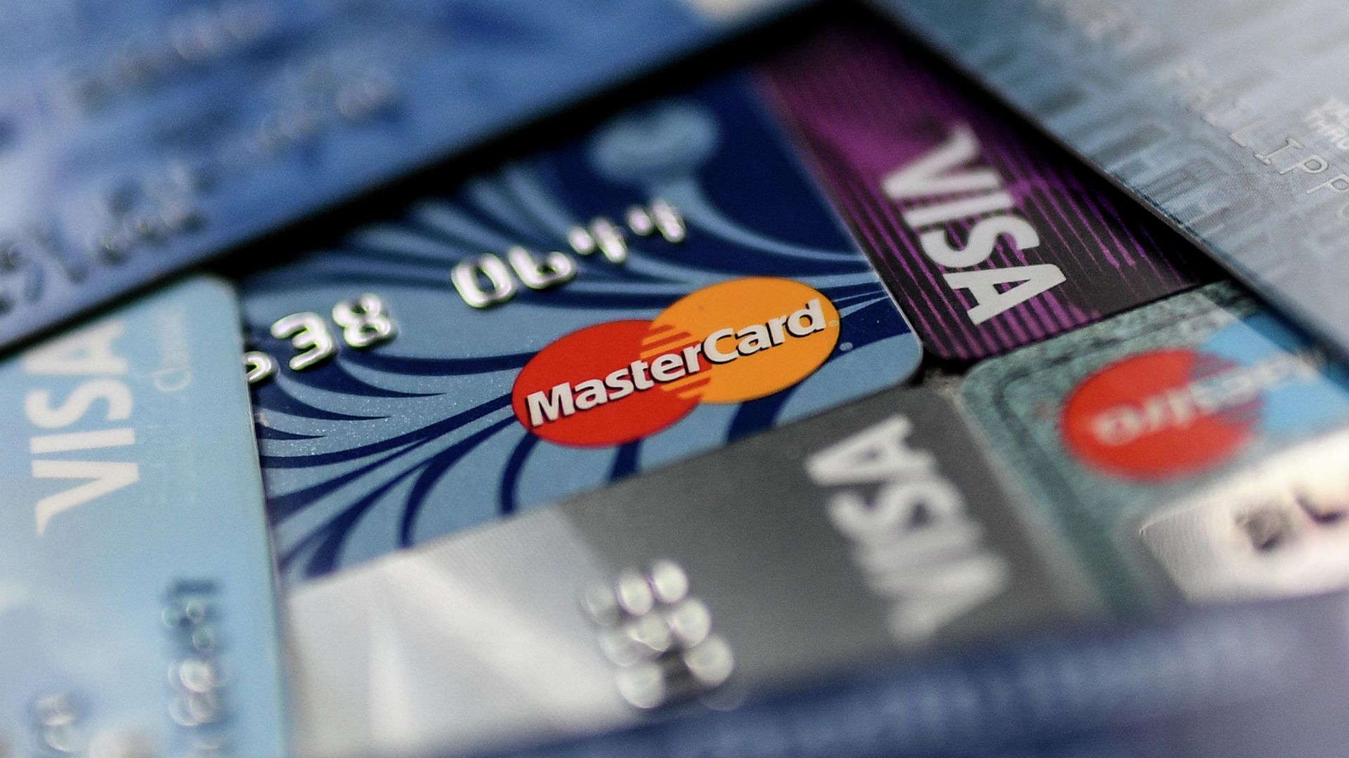 Банковские карты международных платежных систем VISA и MasterCard Банковские карты международных платежных систем VISA и MasterCard - РИА Новости, 1920, 20.03.2023