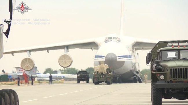 Кадры прибытия С-400 в Турцию Кадры прибытия С-400 в Турцию