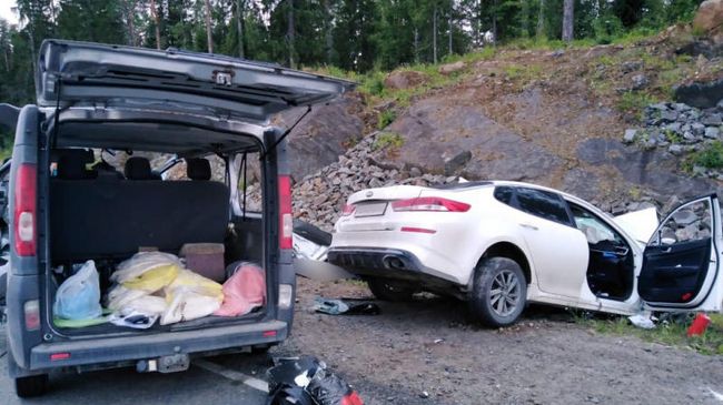 Последствия ДТП на трассе А-121 в Карелии Последствия ДТП на трассе А-121 в Карелии