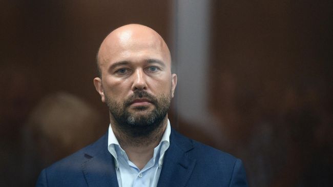 Председатель совета директоров и основатель нефтегазовой компании Новый поток Дмитрий Мазуров в зале заседаний Тверского суда Москвы. 15 июля 2019 Председатель совета директоров и основатель нефтегазовой компании Новый поток Дмитрий Мазуров в зале заседаний Тверского суда Москвы. 15 июля 2019