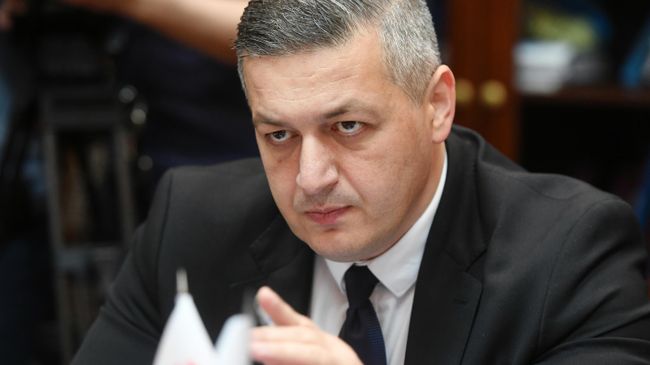 Депутат парламента от оппозиционной партии Альянс патриотов Грузии Георгий Ломия во время встречи депутатов Госдумы РФ с делегацией из Грузии. 15 июля 2019 Депутат парламента от оппозиционной партии Альянс патриотов Грузии Георгий Ломия во время встречи депутатов Госдумы РФ с делегацией из Грузии. 15 июля 2019