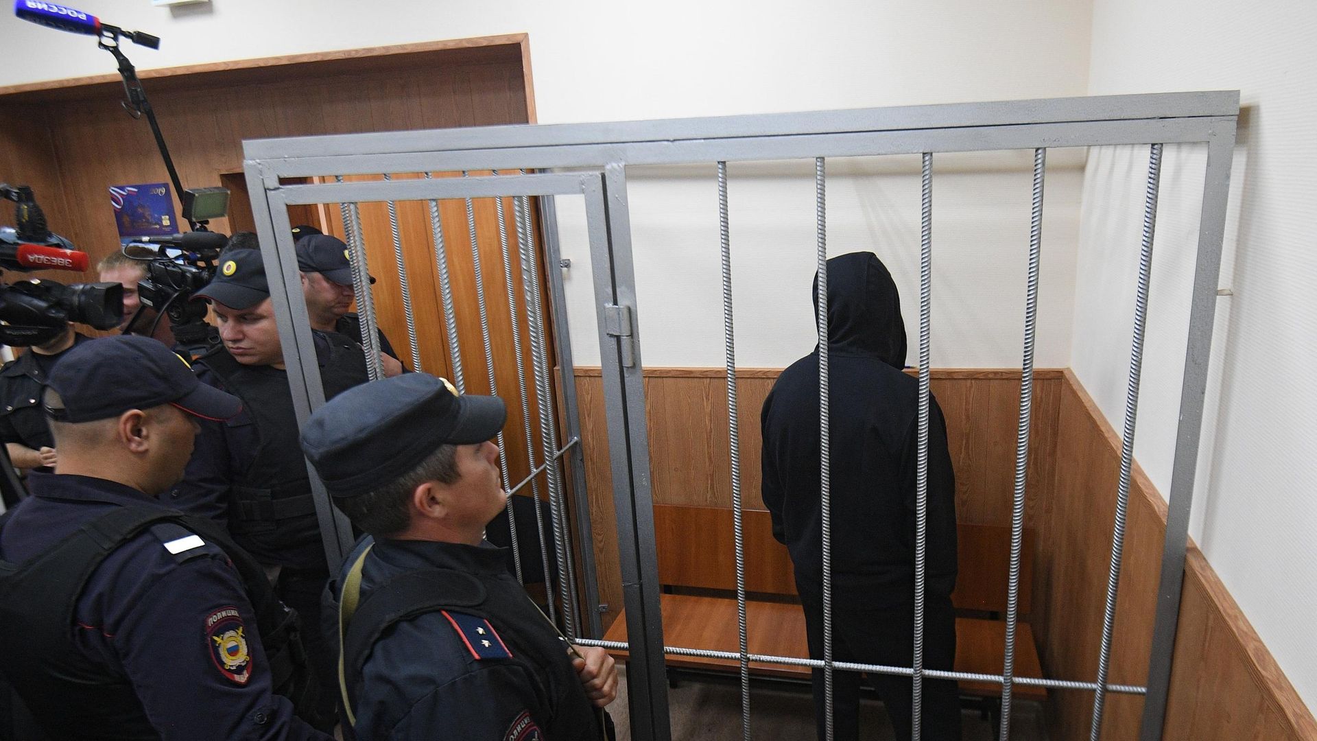 Избрание меры пресечения Олегу Шишканову. 15 июля 2019 Избрание меры пресечения Олегу Шишканову. 15 июля 2019 - РИА Новости, 1920, 18.07.2019