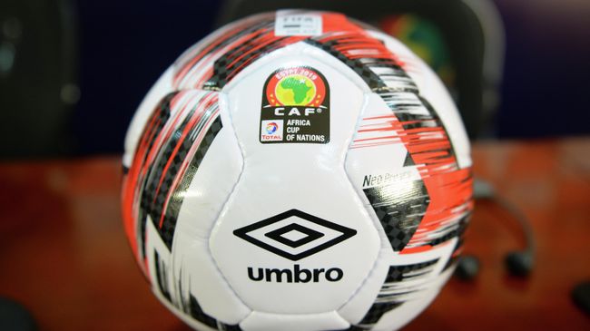 Официальный мяч Африканской конфедерации футбола (CAF) Официальный мяч Африканской конфедерации футбола (CAF)