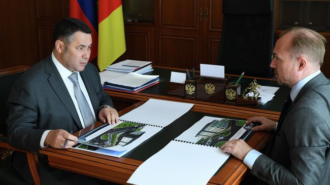 Встреча губернатора Тверской области Игоря Руденя с главой Старицкого района Сергеем Журавлевым Встреча губернатора Тверской области Игоря Руденя с главой Старицкого района Сергеем Журавлевым
