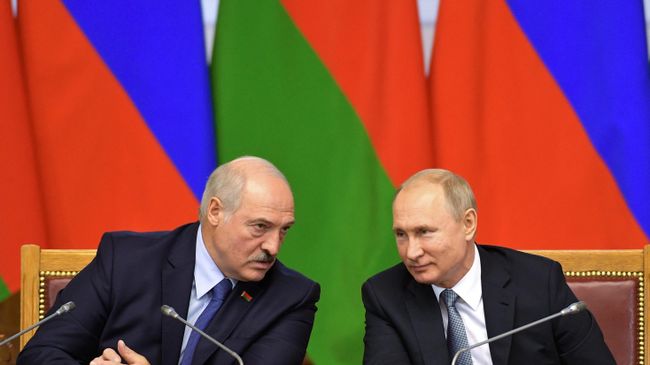  Президент РФ Владимир Путин и президент Белоруссии Александр Лукашенко