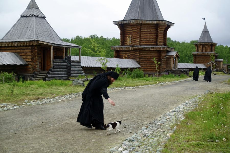 Кот Матрос и монах Гурий Кот Матрос и монах Гурий