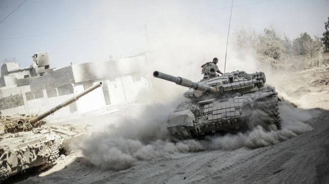 Военнослужащие сирийской армии в пригороде Дамаска Джоббар Военнослужащие сирийской армии в пригороде Дамаска Джоббар
