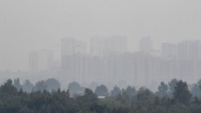 Смог в Новосибирске, вызванный действующими лесными пожарами на территории Красноярского края. Смог в Новосибирске, вызванный действующими лесными пожарами на территории Красноярского края.