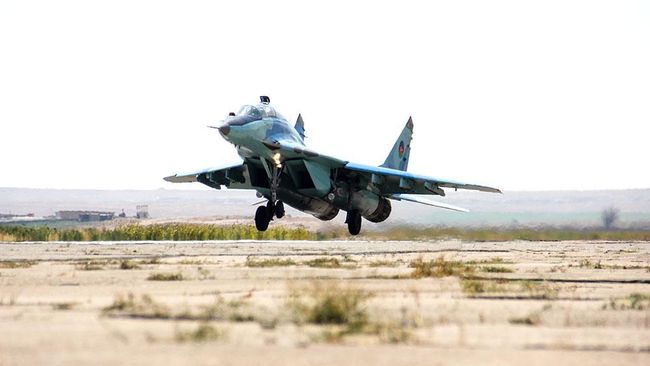 Истребитель МиГ-29 ВВС Азербайджана Истребитель МиГ-29 ВВС Азербайджана