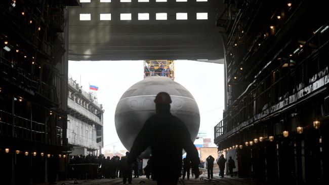 Спуск на воду подводной лодки Спуск на воду подводной лодки