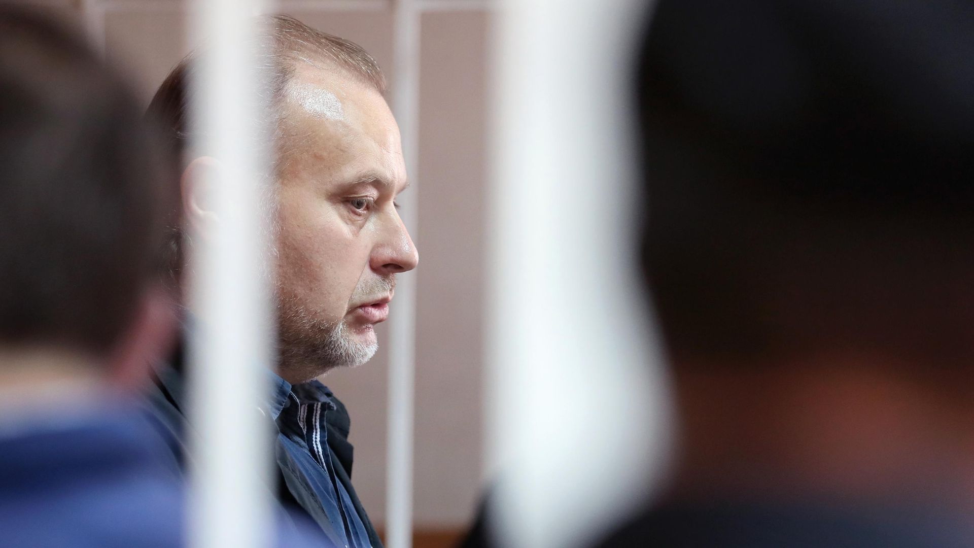 Бывший заместитель директора Федеральной службы исполнения наказаний Олег Коршунов, во время оглашения приговора в Гагаринском суде города Москвы. 29 июля 2019 Бывший заместитель директора Федеральной службы исполнения наказаний Олег Коршунов, во время оглашения приговора в Гагаринском суде города Москвы. 29 июля 2019 - РИА Новости, 1920, 15.12.2020