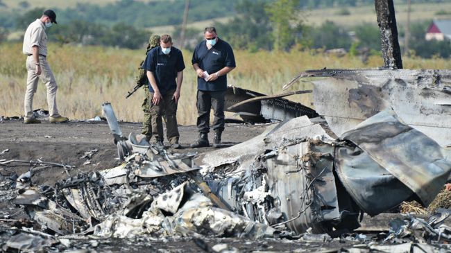 Место крушения малайзийского Boeing 777 в Донецкой области