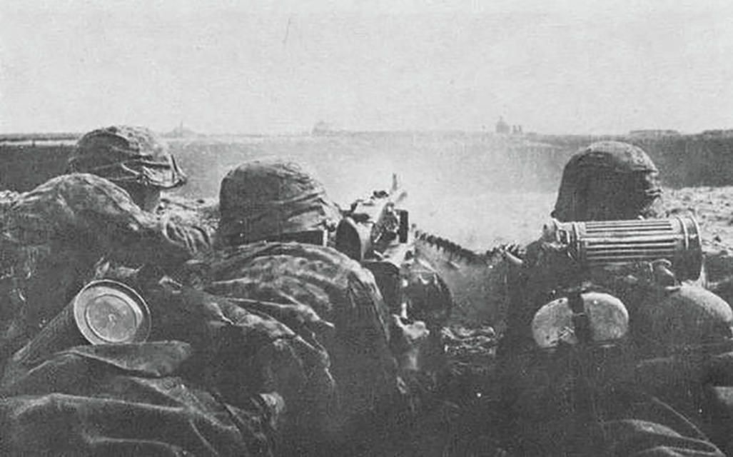 Бойцы дивизии СС Галичина во время битвы за Броды. 1944 год Бойцы дивизии СС Галичина во время битвы за Броды. 1944 год - РИА Новости, 1920, 25.09.2023
