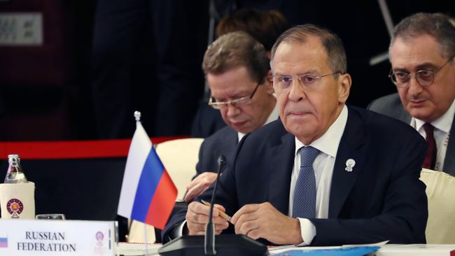 Министр иностранных дел России Сергей Лавров Министр иностранных дел России Сергей Лавров