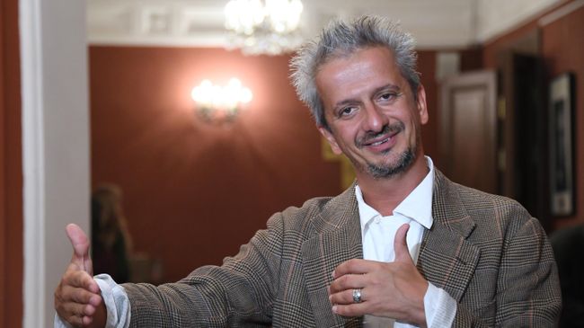 Художественный руководитель театра на Малой Бронной, режиссер Константин Богомолов Художественный руководитель театра на Малой Бронной, режиссер Константин Богомолов