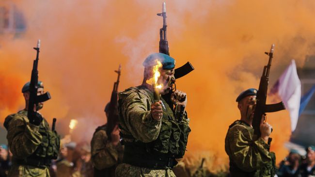 Торжественное мероприятие в воинской части в Иванове, посвященное 88-й годовщине образования Воздушно-десантных войск Торжественное мероприятие в воинской части в Иванове, посвященное 88-й годовщине образования Воздушно-десантных войск