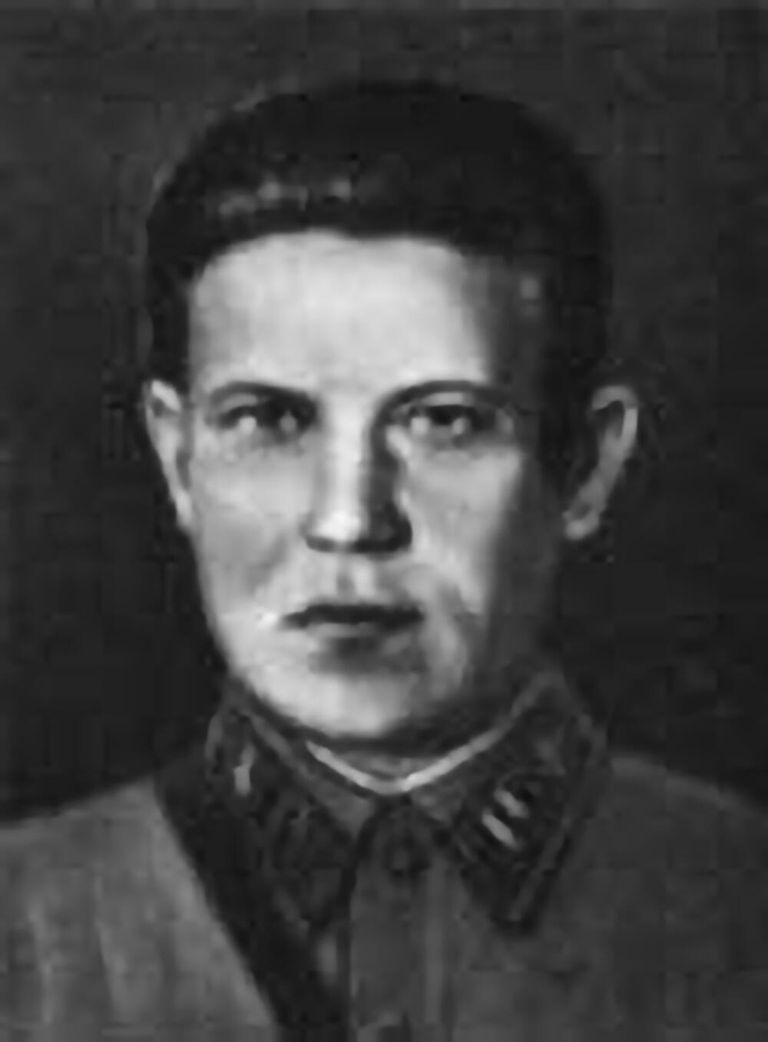 Летчик Михаил Ююкин Летчик Михаил Ююкин