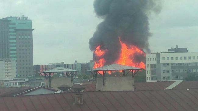 Пожар в здании у Павелецкого вокзала. 3 августа 2019 Пожар в здании у Павелецкого вокзала. 3 августа 2019
