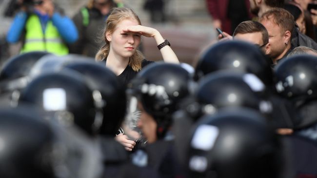 Несанкционированное акция в поддержку незарегистрированных кандидатов в Мосгордуму. 3 августа 2019 Несанкционированное акция в поддержку незарегистрированных кандидатов в Мосгордуму. 3 августа 2019
