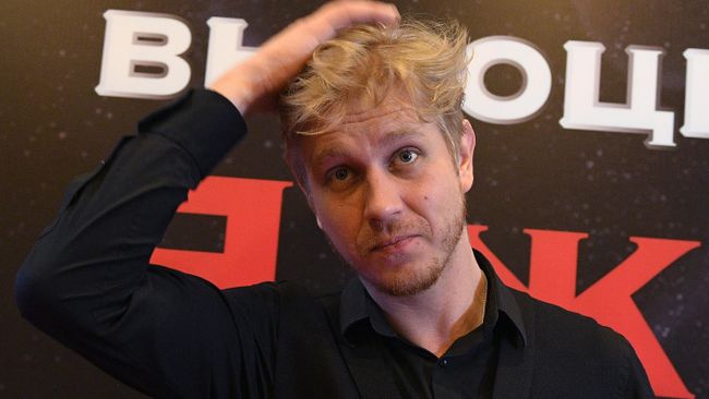 Актер театра и кино Александр Шувалов Актер театра и кино Александр Шувалов