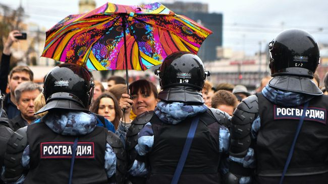 Сотрудники Росгвардии Сотрудники Росгвардии