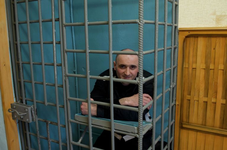 Нурпаша Кулаев в колонии Полярная сова Нурпаша Кулаев в колонии Полярная сова