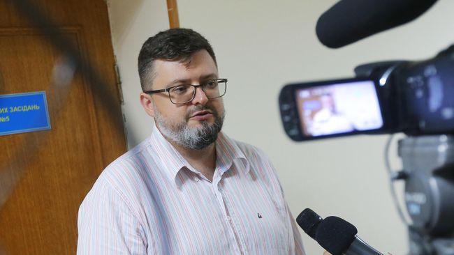 Адвокат руководителя портала РИА Новости Украина Кирилла Вышинского Андрей Доманский Адвокат руководителя портала РИА Новости Украина Кирилла Вышинского Андрей Доманский