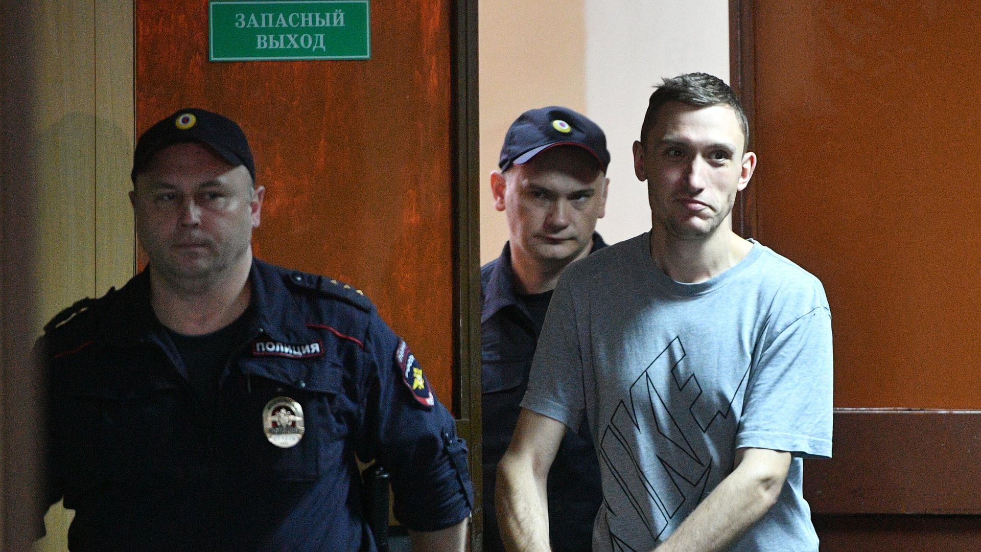 Константин Котов, задержанный на несанкционированной акции 10 августа в Москве, в Пресненском суде Москвы Константин Котов, задержанный на несанкционированной акции 10 августа в Москве, в Пресненском суде Москвы - РИА Новости, 1920, 27.11.2020