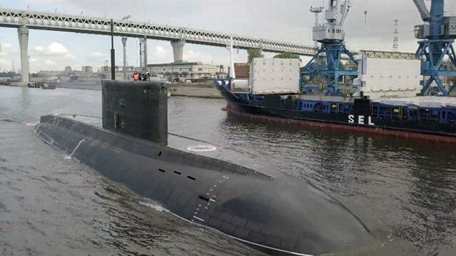 Черная дыра в море: подлодка Петропавловск-Камчатский вышла на испытания Черная дыра в море: подлодка Петропавловск-Камчатский вышла на испытания