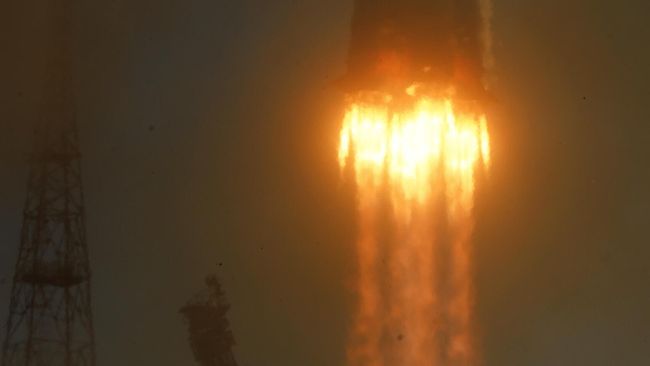 Запуск ракеты-носителя Союз-2.1а с пилотируемым кораблем Союз МС-14 со стартовой площадки космодрома Байконур Запуск ракеты-носителя Союз-2.1а с пилотируемым кораблем Союз МС-14 со стартовой площадки космодрома Байконур