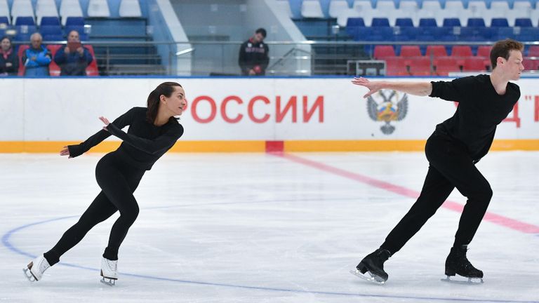 Ксения Столбова и Андрей Новоселов Ксения Столбова и Андрей Новоселов