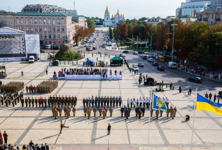 Президент Украины Владмир Зеленский на праздновании Дня Государственного флага Украины в Киеве. 23 августа 2019 Президент Украины Владмир Зеленский на праздновании Дня Государственного флага Украины в Киеве. 23 августа 2019