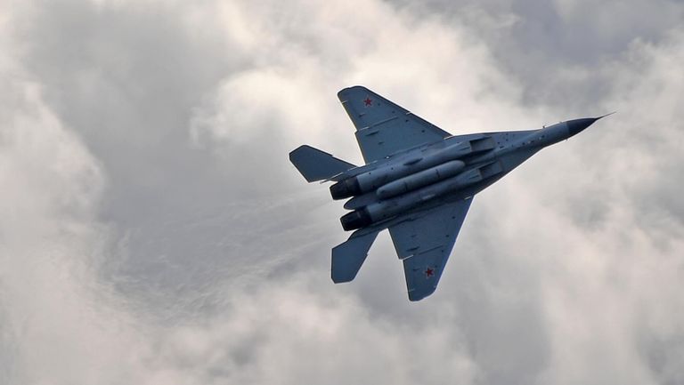 Российский многофункциональный фронтовой истребитель МиГ-35 совершает полет на Международном авиационно-космическом салоне МАКС-2019 в подмосковном Жуковском Российский многофункциональный фронтовой истребитель МиГ-35 совершает полет на Международном авиационно-космическом салоне МАКС-2019 в подмосковном Жуковском