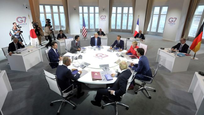 Рабочая встреча на полях саммита G7 Рабочая встреча на полях саммита G7