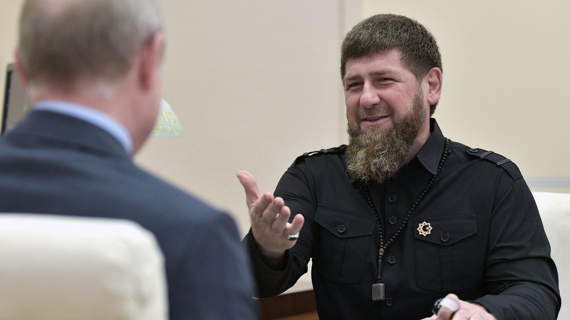 Рамзан Кадыров во время встречи с Владимиром Путиным Рамзан Кадыров во время встречи с Владимиром Путиным - РИА Новости, 1920, 25.11.2022