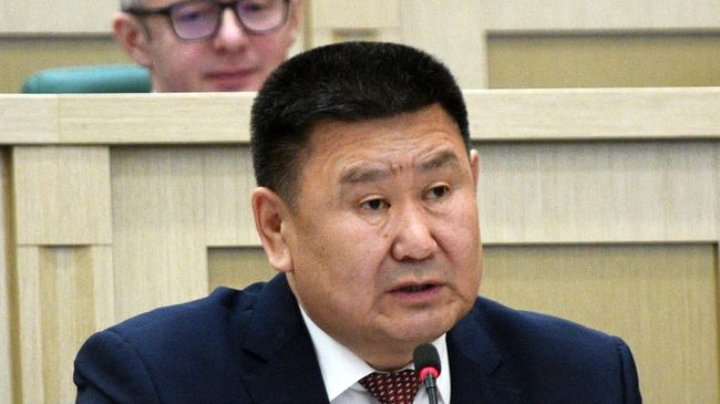 Представитель от исполнительного органа государственной власти Иркутской области Вячеслав Мархаев