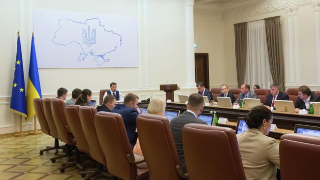 Первое заседание нового кабинета министров Украины